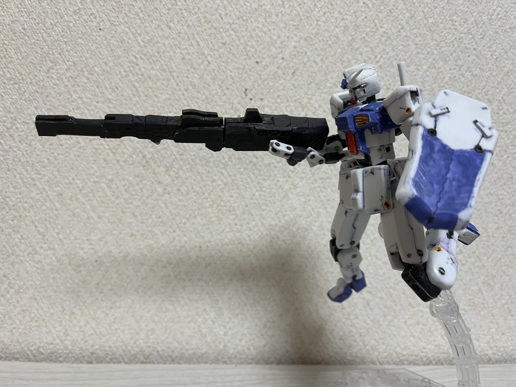 折り畳めるメガランチャーの様なもの。サブアーム付きです。