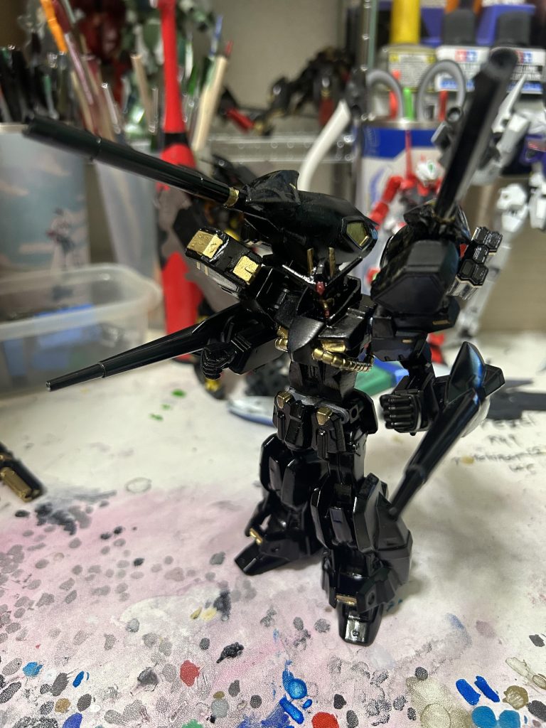 ポージングを取らせることで、フルバースト状態にもできます。