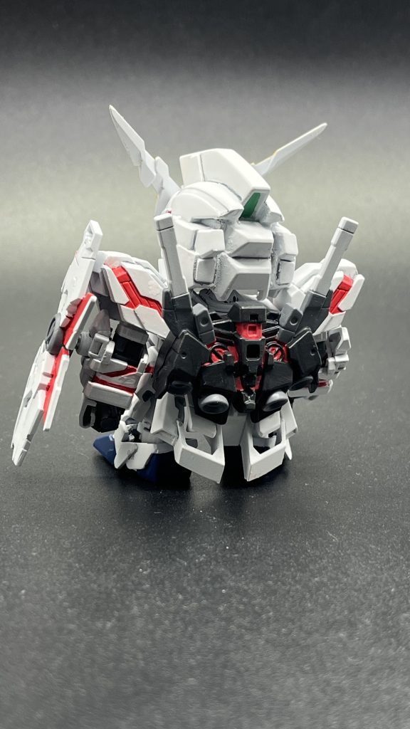 マスキングはあきらめて、白以外は全部筆塗りで行きました、ランドセルの塗り分けが一番大変だったかも…。