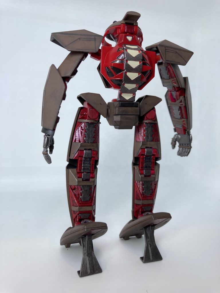 後ろから、定価500円のキットにしてはモールドがびっしりと入ってます。