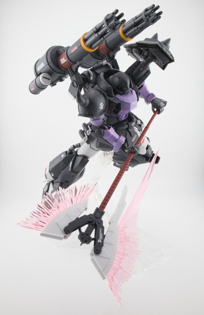 スラッシュウィザード。ビームガトリング砲のハイドラって劇中ではもっと小さいイメージでした(でも大きい方が良い)。ビームアックスのファルクスがジャイアントヒートホークみたいなのでオルテガ機相当。