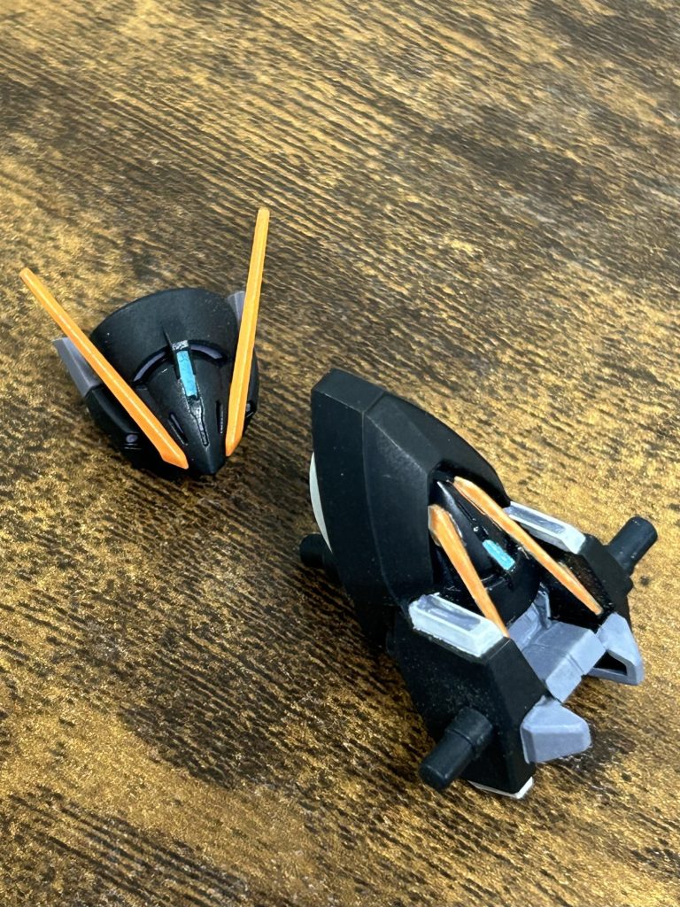 ブラックヘアーズ仕様のパーツもちゃんと塗りました。雑ぅ！！