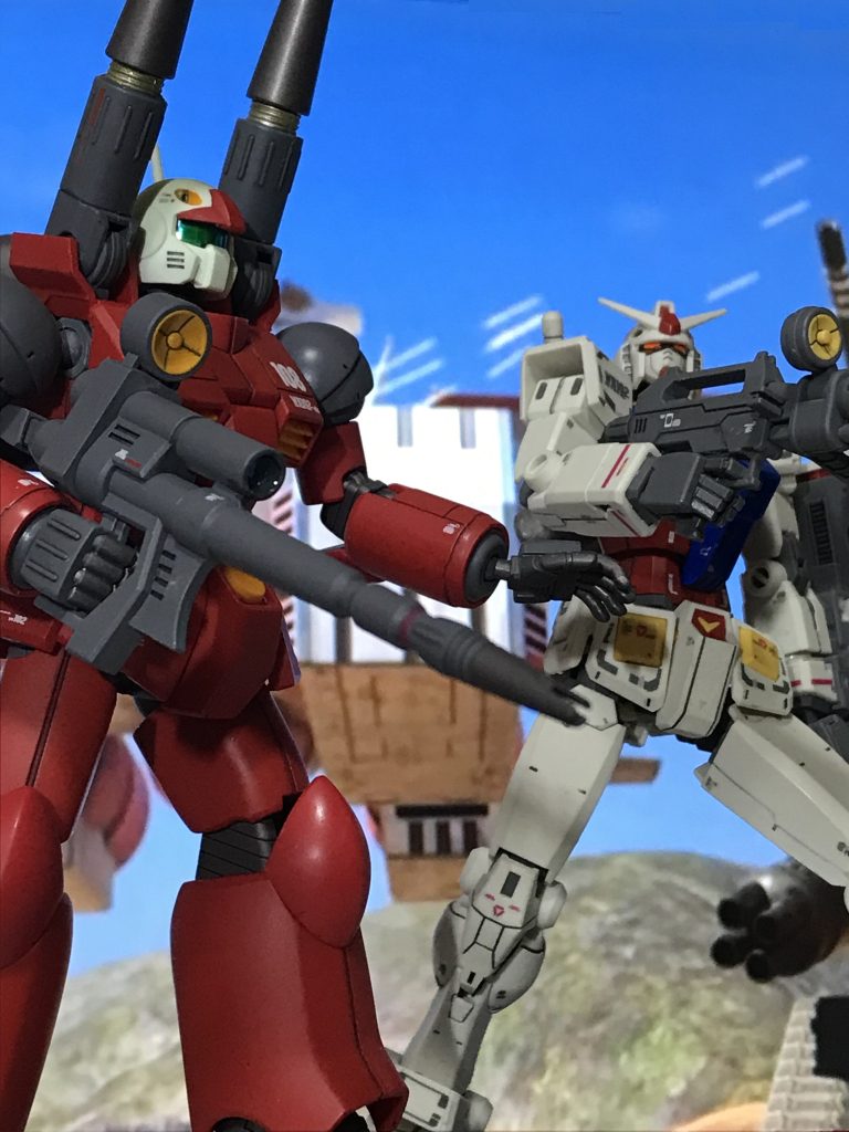 ガンダムが空中戦を繰り広げる中、援護を引き受けるカイさん。