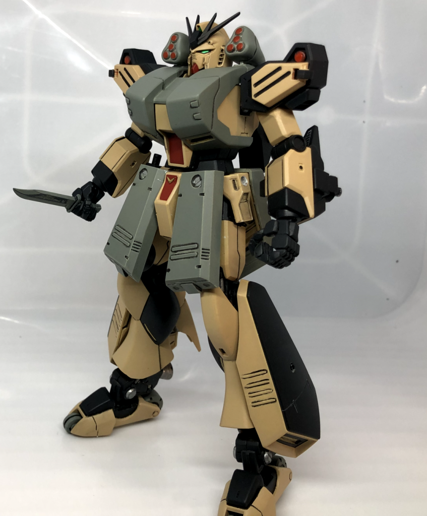 武装を外すと結構スッキリな印象になります。