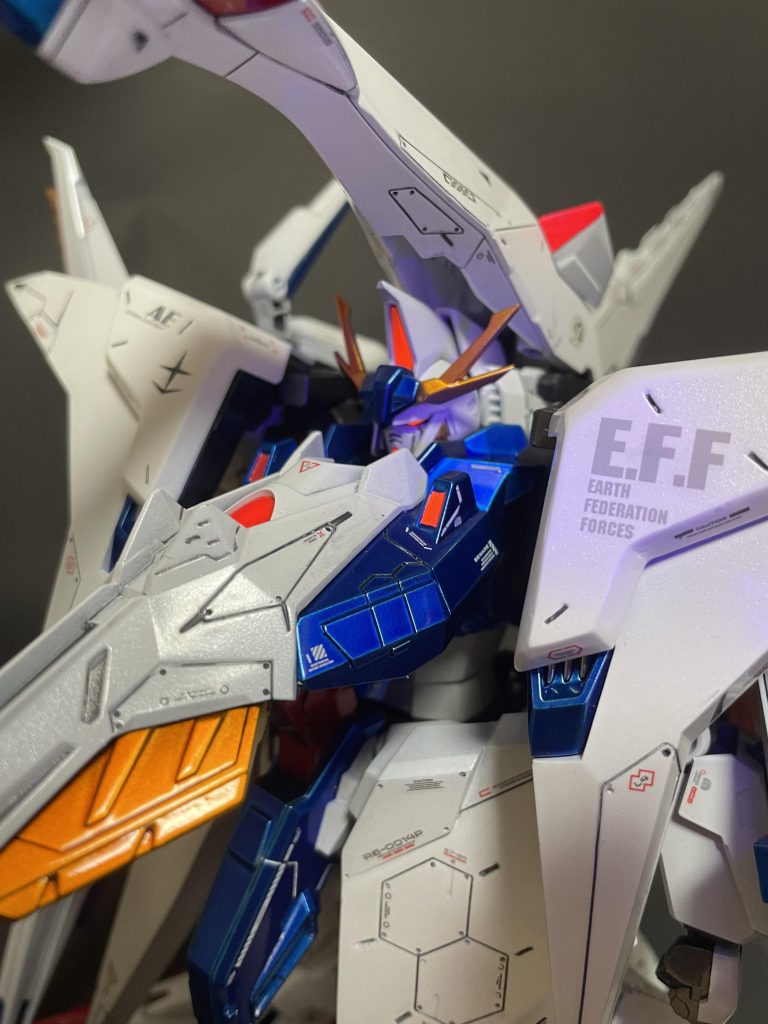 ピンク部分は蛍光色です。