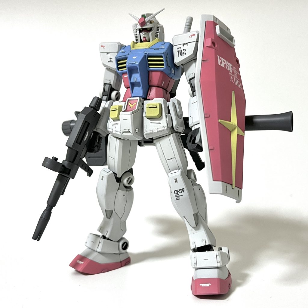 プラ板は初めて使いました。まだまだ改善の余地がありますが、なんとなくコツは分かってきました。表面にヤスリかけるのはあまり良くないんだなきっと^^;