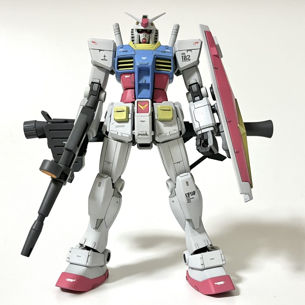 腰を太くしたのと、足を短くしたことでだいぶドッシリ感が出たんじゃないかしら。