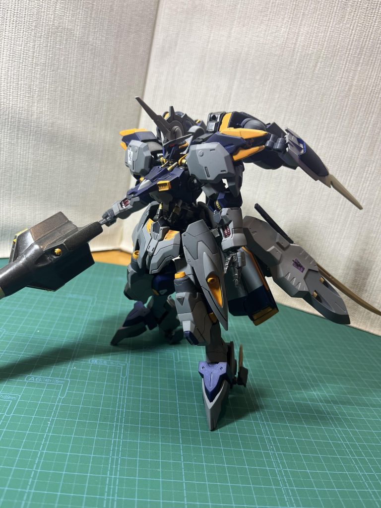 側面。あれだけ足延長したのに短足に見える。写真の撮り方上手くなりたい。