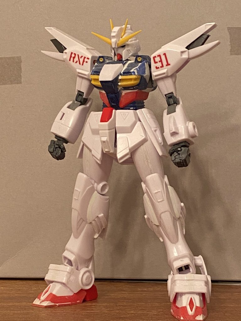 一通り改修を終えた状態です。腕部は肘関節と手首の置換をしたのみですが、上腕にロール軸を追加すべきだったと後悔しています。再チャレンジの機会があれば必ず…!