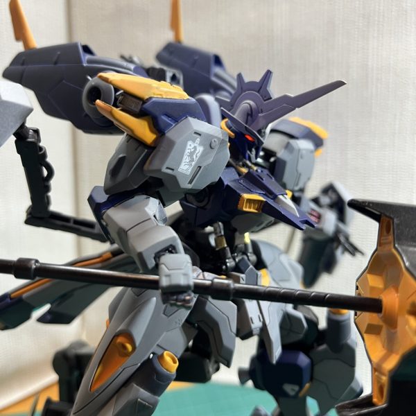 ガンダムキマリス　ケーニッヒ