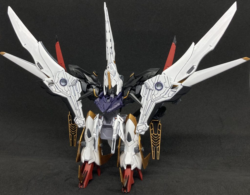 C-H-Dアーマー(セル-ヘブンズ-デビルアーマー)ガンダムヘブンズソードを模したアーマー鳥型と人型の変形可能