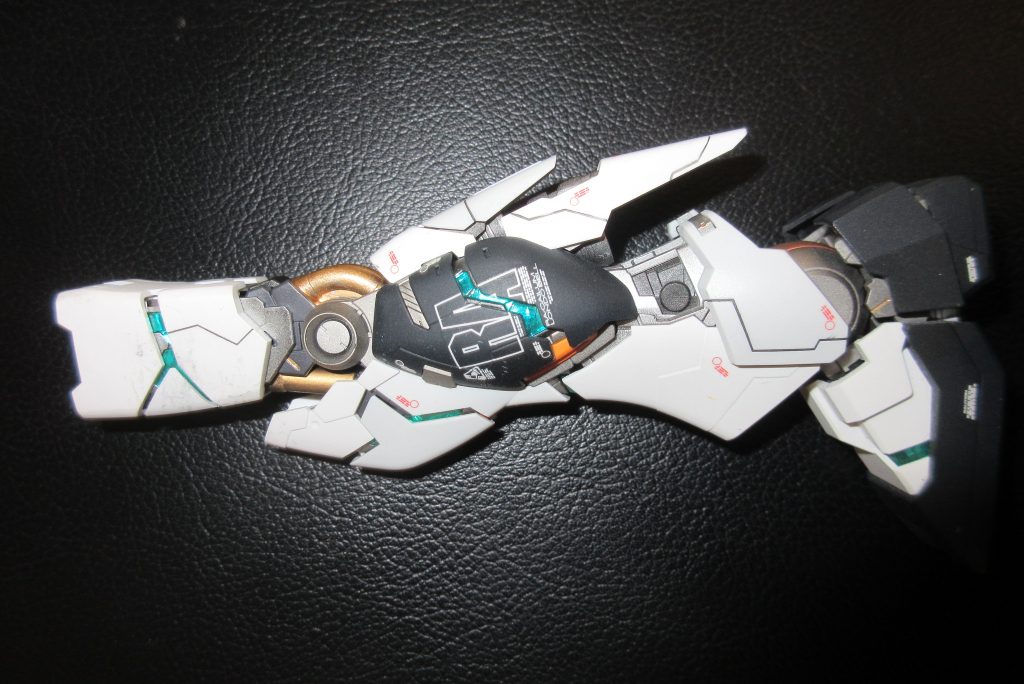 ニューガンダム　小学6年生子供の作品です–4枚目/制作者：☆ぽんきち☆