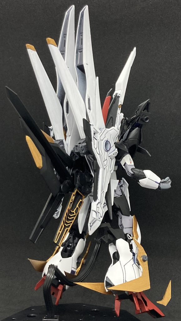 尾羽は太さに迷ったんですが大は小を兼ねるてことででかくしときましたw