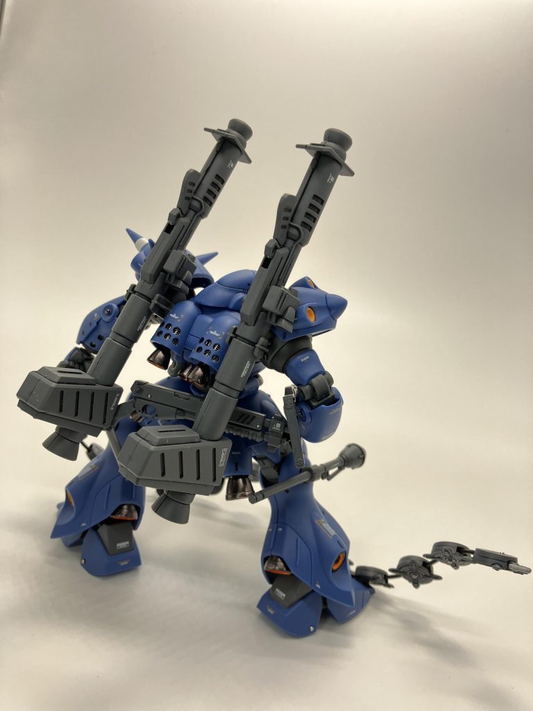 今回は背部バックパックと前腕を開口し、戦車や車のフロントグリルのように、メッシュグリルを仕込んでみました🫡