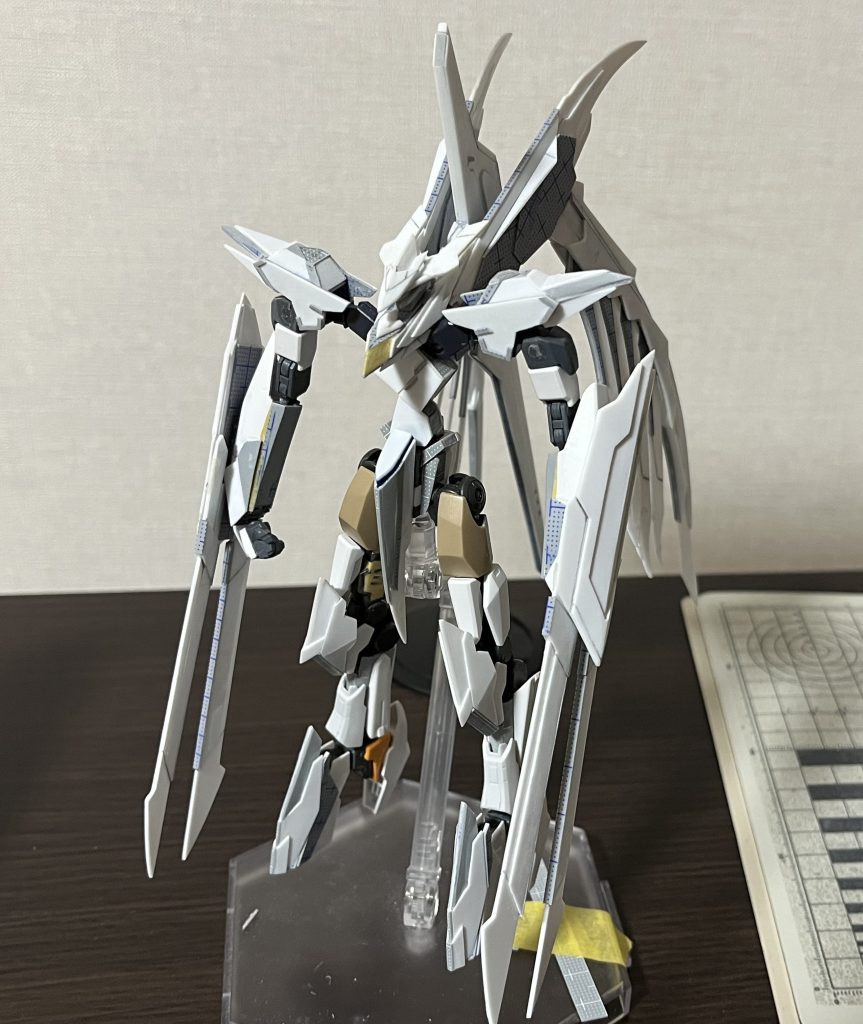 試行錯誤しながら､プラ板をスクラッチして､ミキシング部分との整合性を取りました。