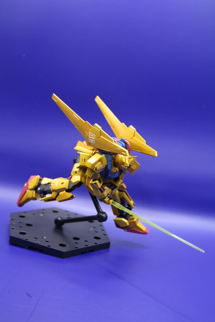 原作やGジェネの百式しか知らない自分には本気で衝撃でした。いや、かっこ良い…