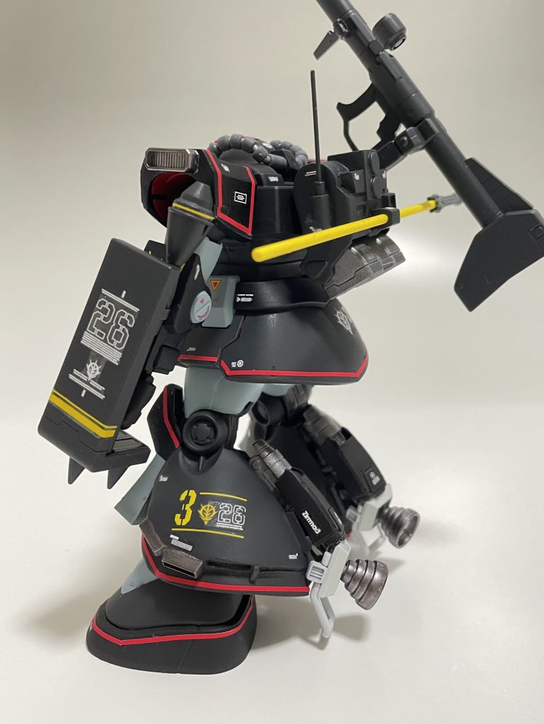 脚部スラスターほオリジナルデザイン