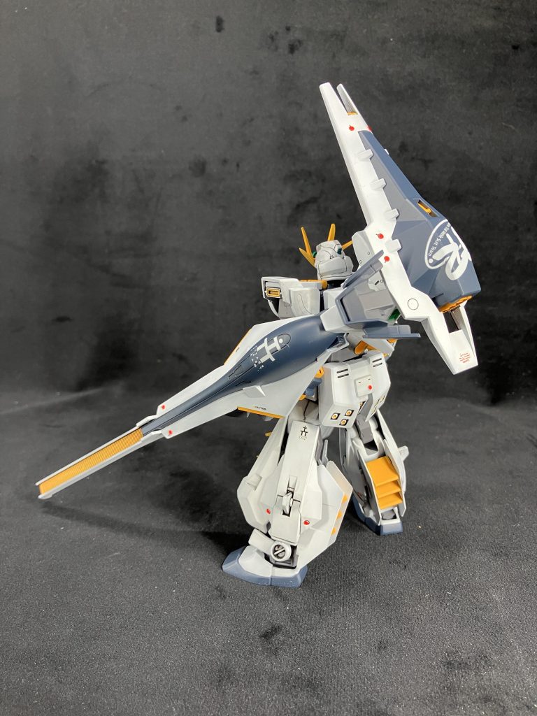 デカールもあったのでそれらしくできました！