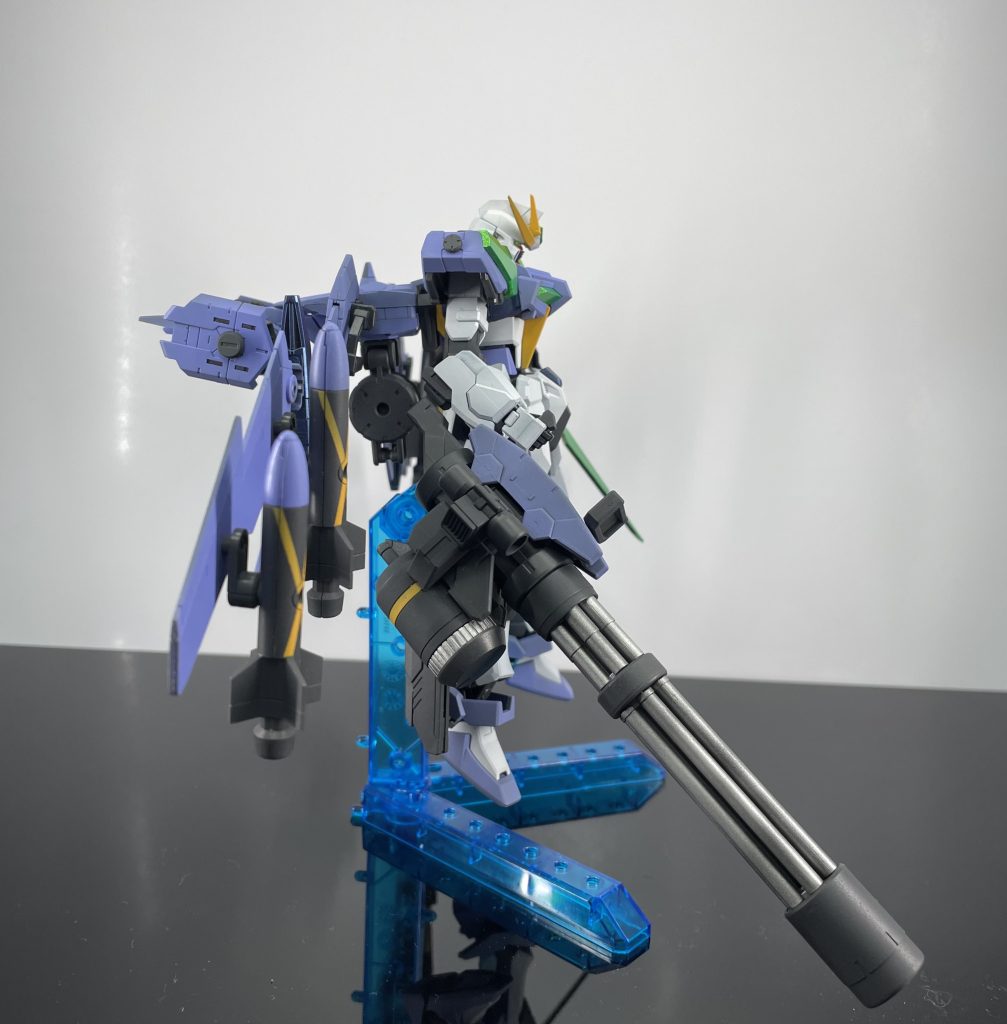 ビルドストライクメリュジーヌ–3枚目/制作者：やぎのめ