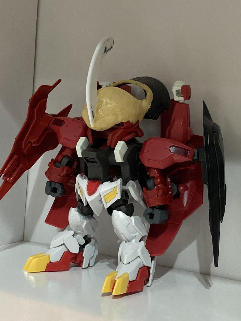 途中まで下半身はバルバトス予定でした。