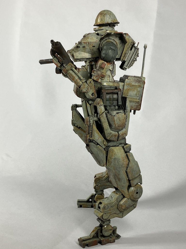 鉄巨兵–3枚目/制作者：butakinoko