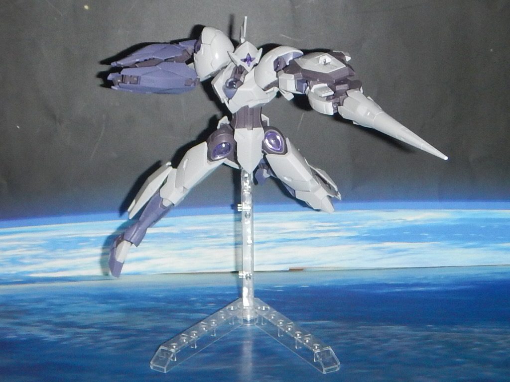 プレバンから来た拡張パーツ、ジャベリンブレイサー装備。ドリルランスはロマン‼️