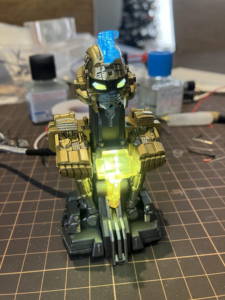 サイズが大きく、元々の付属LED埋込スペースがあるので、配線が楽で助かりました😅