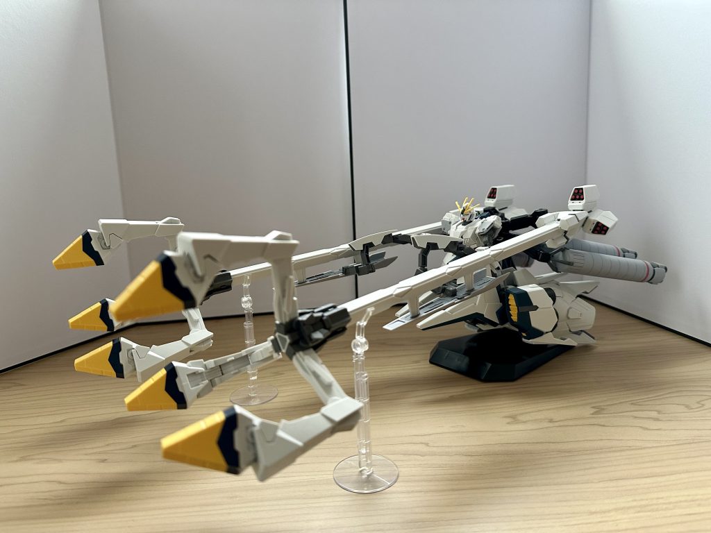 HG ナラティブガンダム–2枚目/制作者：@kanikama_jr