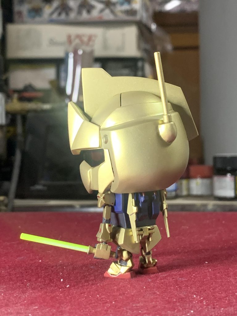 バックパックのバインダーはちょっとだけ動きます。