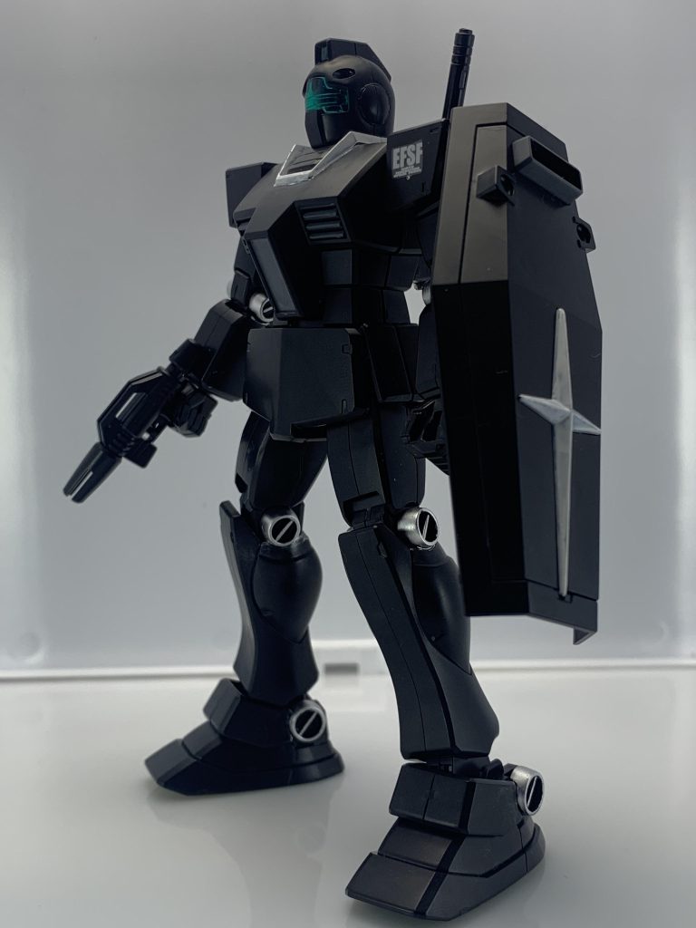 フロントを別角度から。初めてデカールを使ってみましたがなかなかいいですね。