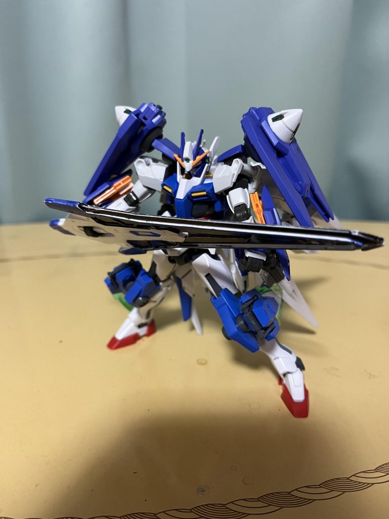 ガンダムダブルオーアークフルセイバー–5枚目/制作者：アッキー