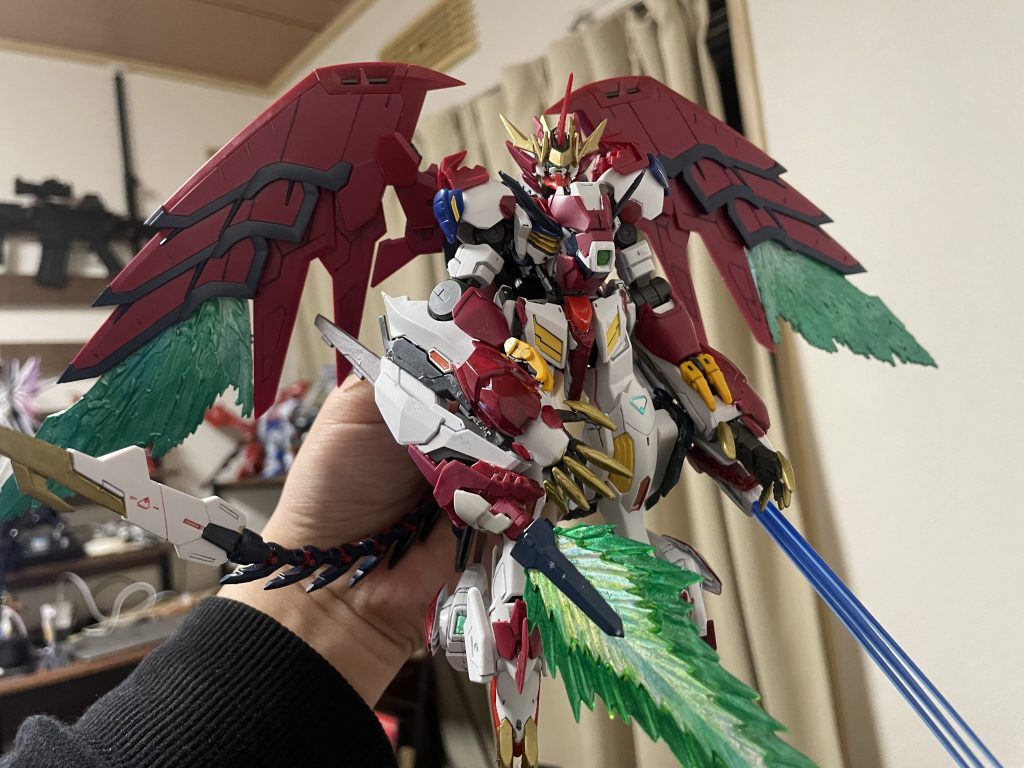 あとこれも写真撮り忘れましたが、実はルプスレクスの補助腕も、ちゃんと取り出せるギミックになっっています。これが1番大変だった笑