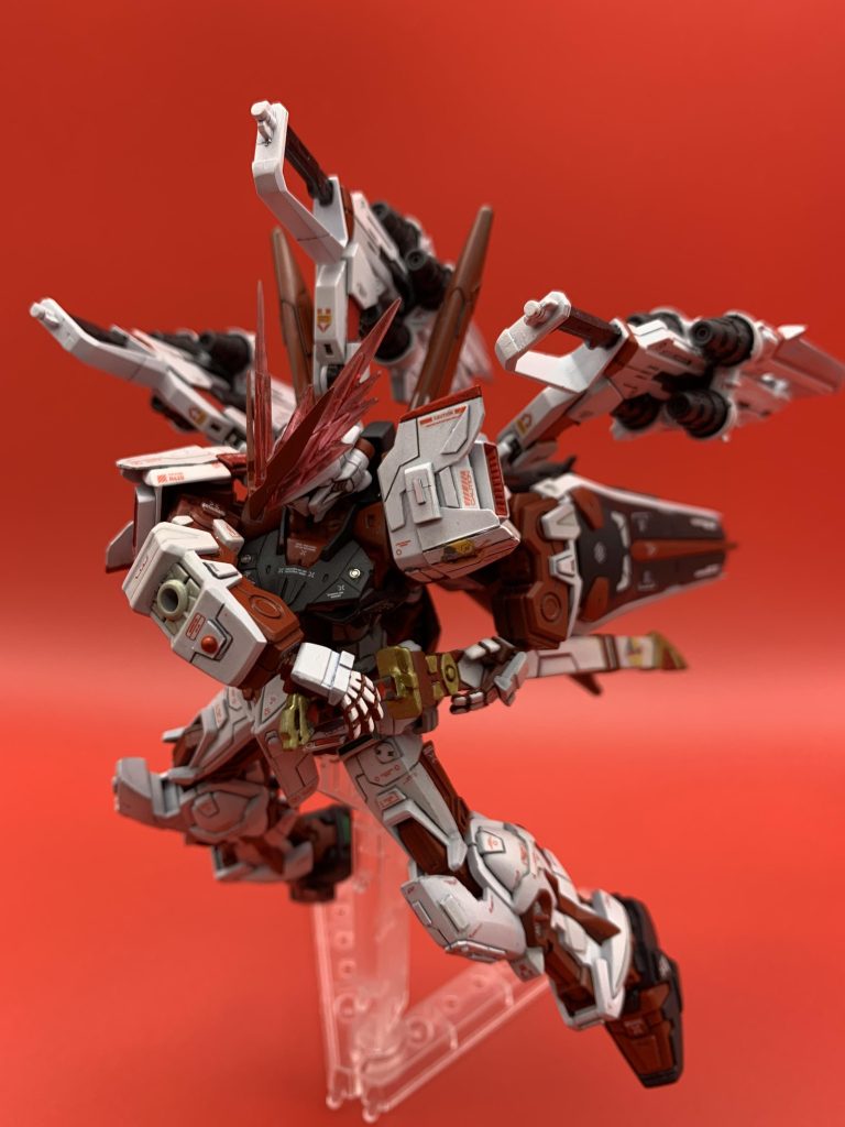 アストレイレッドドラゴン–3枚目/制作者：Black