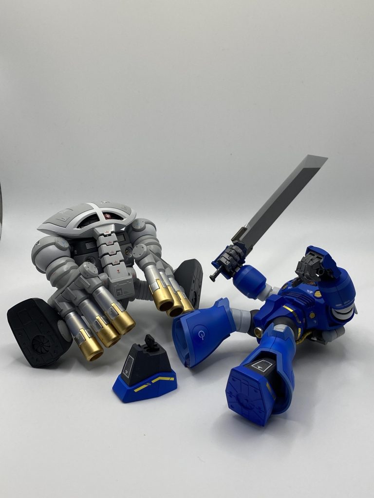 まぁ、あまり無茶なポーズとらせてたら足首へし折れてジュアッグさんヒーリング中。