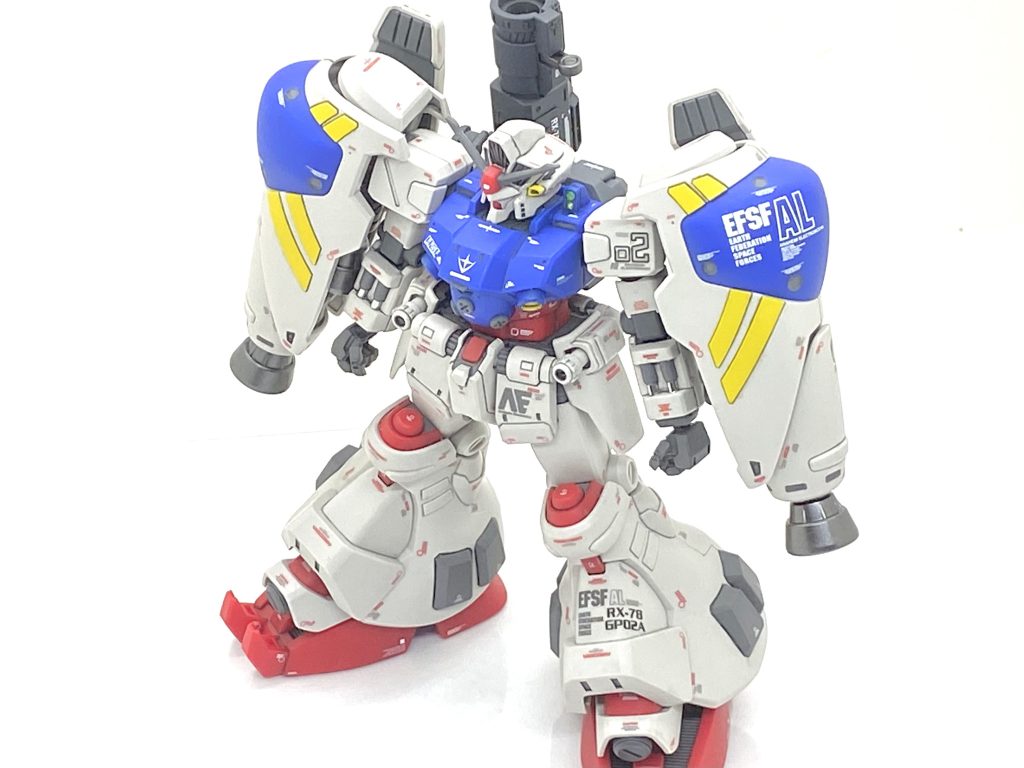 メタリック以外の部分は(クレオス)Mr.カラーGXスーパースムースクリアーを吹き付けております。