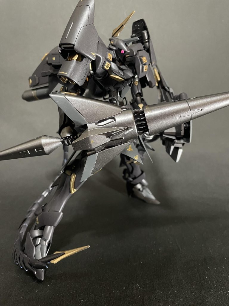 メイン武器は大型ヒートランス。