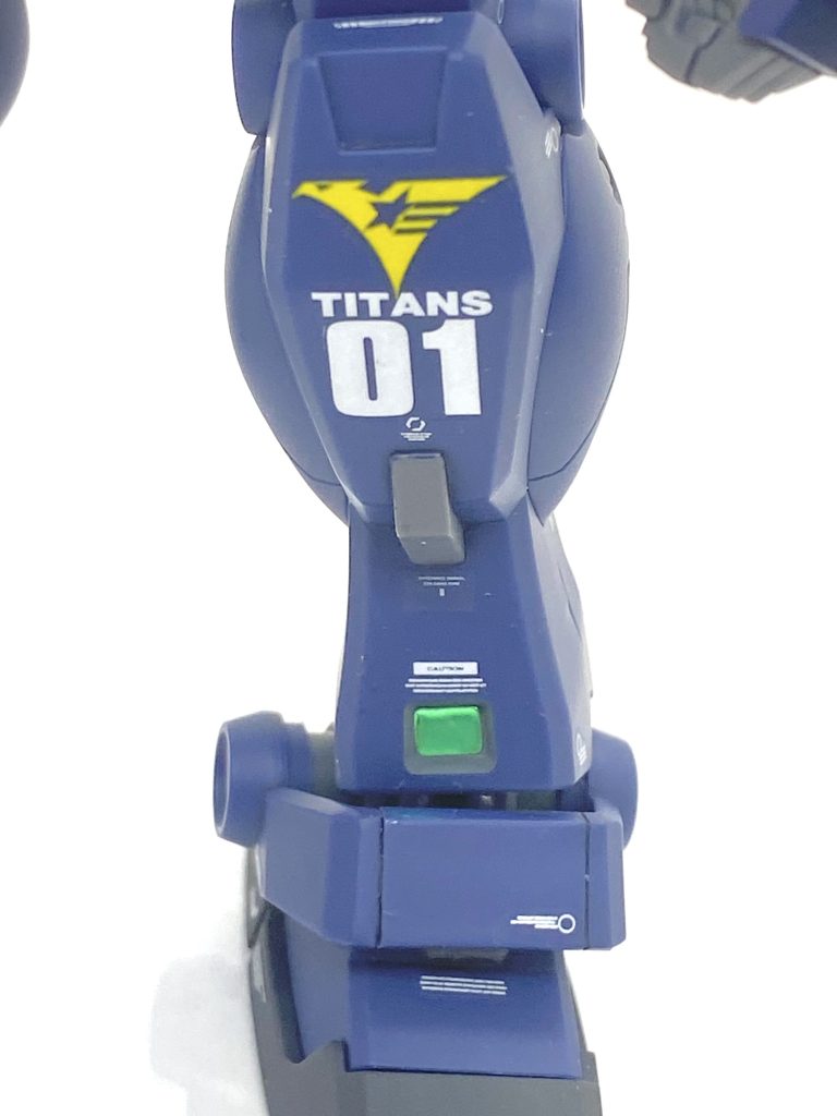 脚はかなり太いはずなのですがデカールのせいかそんなに気にならなかったです。