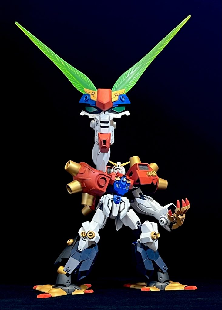 刀身展開！機体名は『⚪︎⚪︎デビルガンダム』よりもネオジャパンらしく『⚪︎⚪︎ingガンダム』にしたいと思っていました。レインに語感が近いものとして『レイジング』を選びました。シンプルながら強者感があって気に入っています。