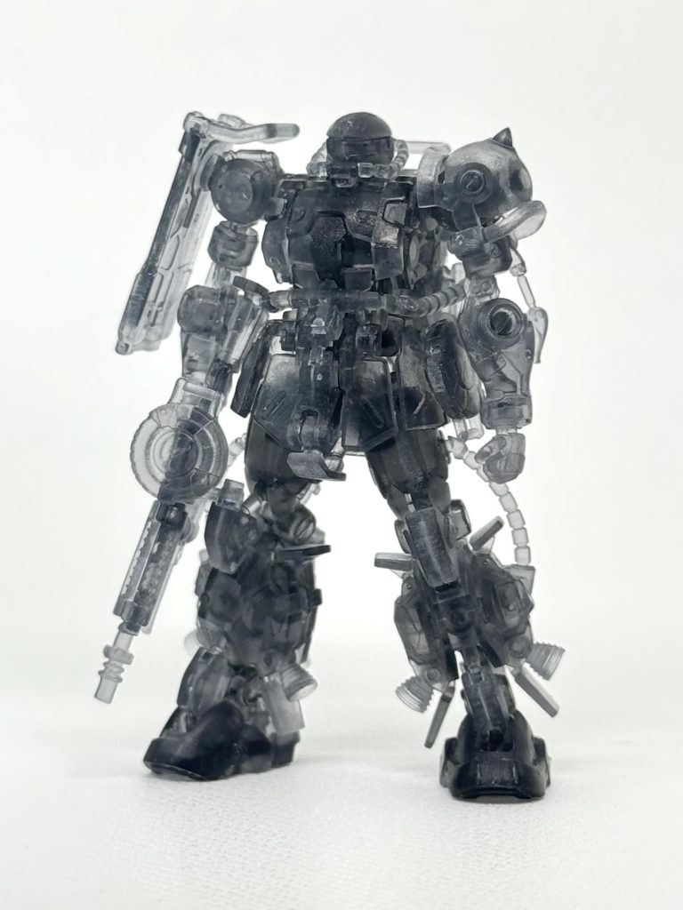 塗装前。ガトー機はシークレットカラーでした。…通常版より作り難かった…。