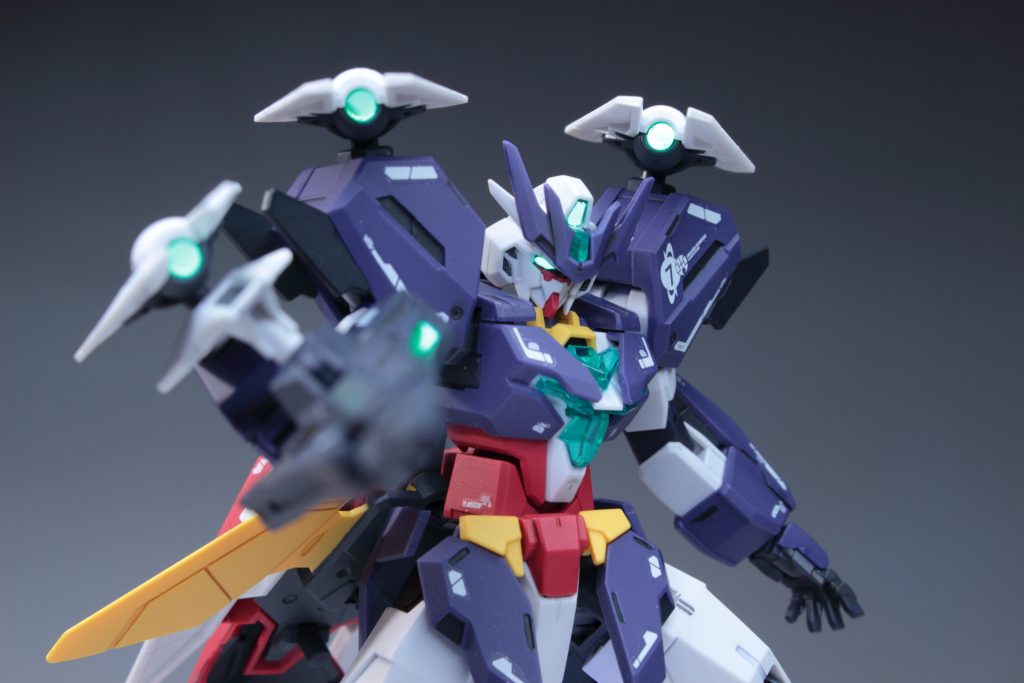 ユーラヴェンガンダム–8枚目/制作者:two