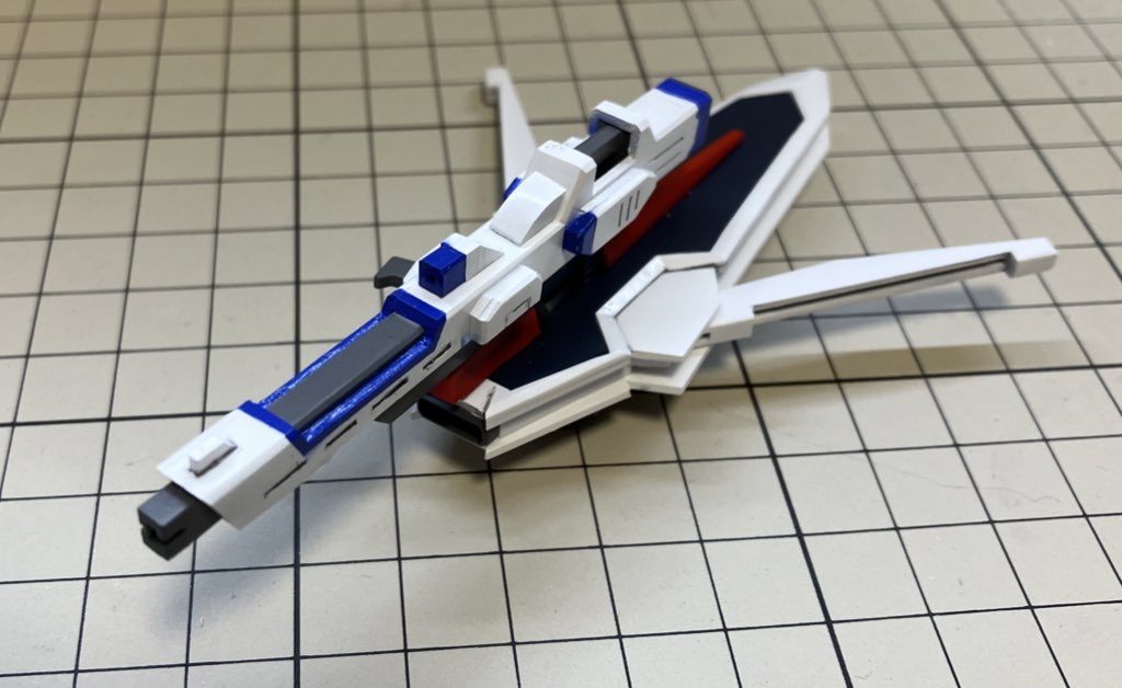 盾とビームライフルは合体可能。