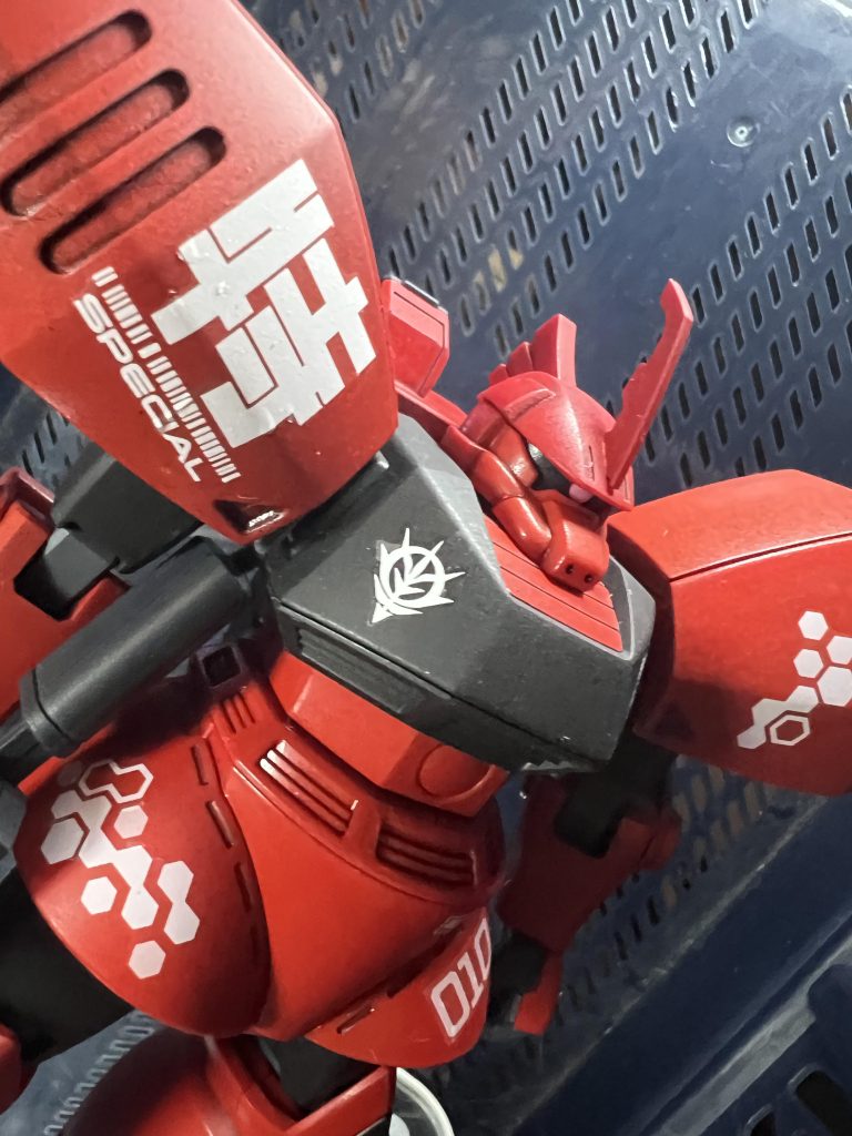 紅いリゲルグ–6枚目/制作者：真樹京介