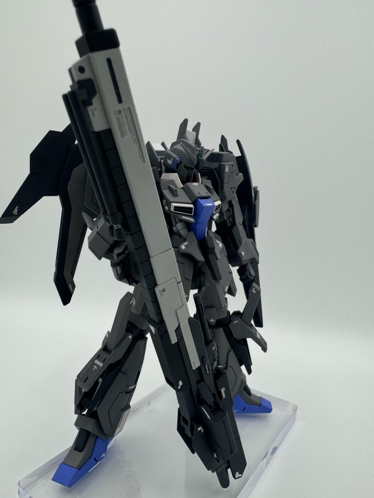 ガンダムベースで買って来た武器セットのライフルが良い感じ🥰