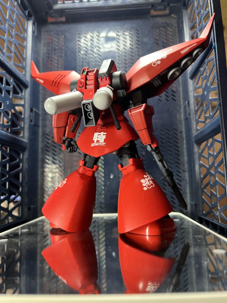 紅いリゲルグ–7枚目/制作者：真樹京介