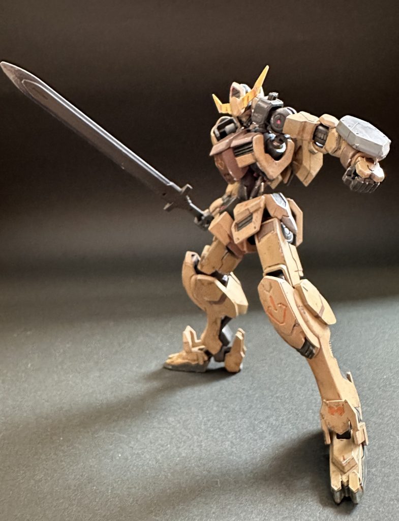 借り物のソードで。バルバトスっていろんな武器が似合います。