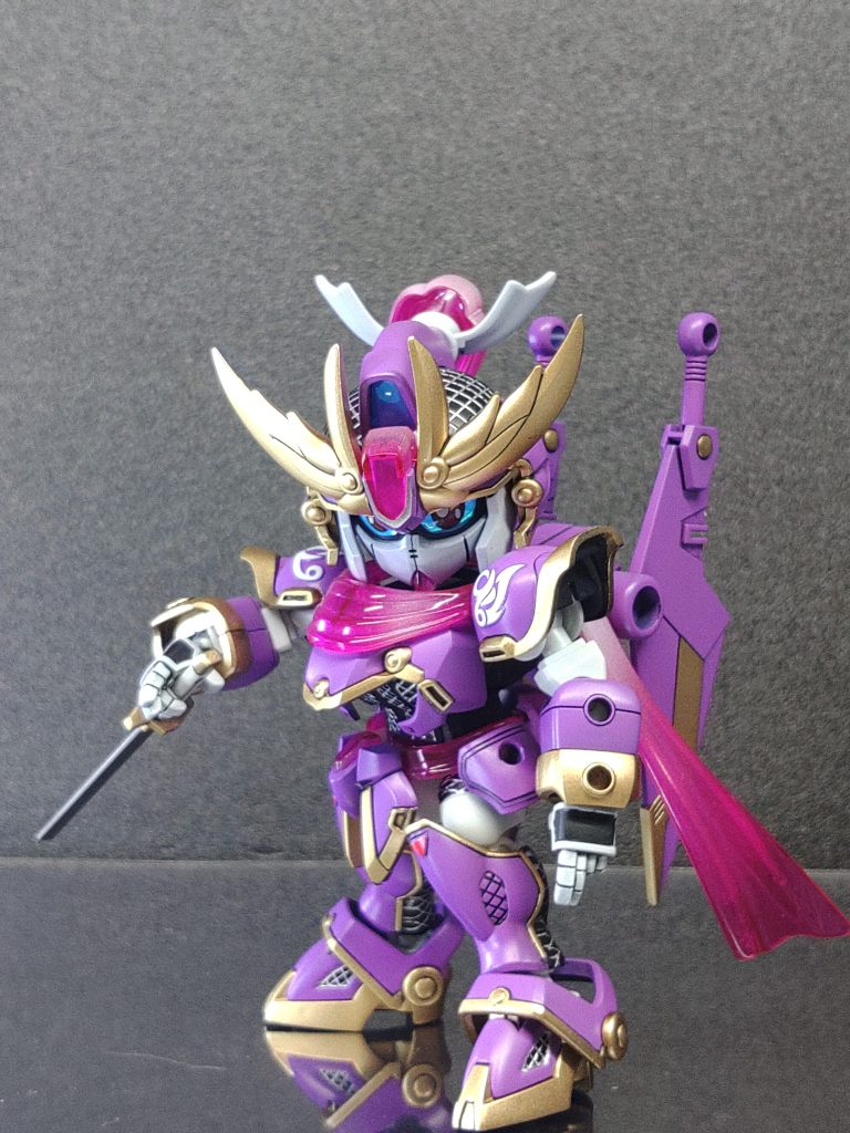 久しぶりのSDですが、相変わらず手間のかかるキットですね。