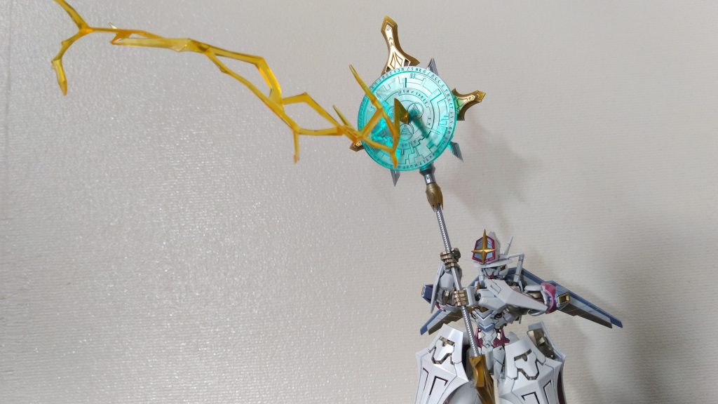 「マジカルグリッター☆サンダー」相手の動きを一時的に止める電撃魔法。しかし威力はあまりない。ドラクエでいう「デイン」とか「ライデイン」みたいなもの。