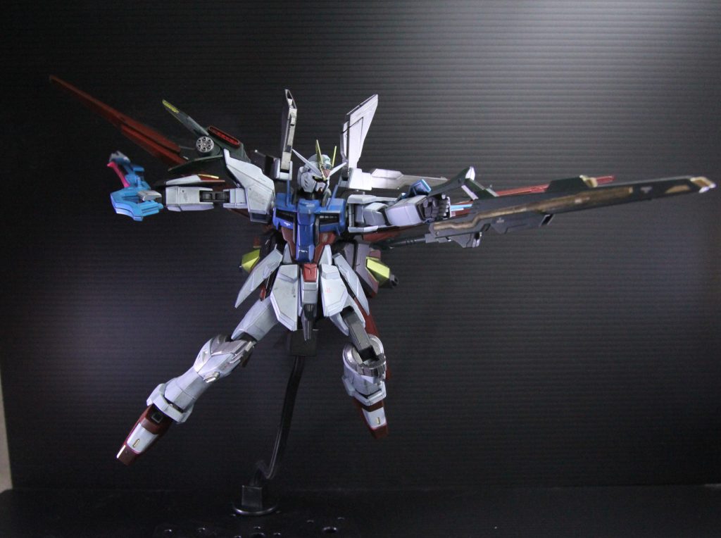 アグニを逆向きに持たせられるよう改造しています