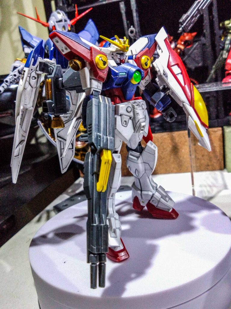 ストレスのせいかガチャガチャ語りましたが今作品の仕様は表面パステル処理部分塗装(シタデル、アクリジョン)反省点雑、片手間にも程がある。バインダー背面、シールド手抜き、思ったより目立つ。各所シャープ化やり忘れ、アンテナも甘々処理。今後はちょっと気持ちを入れ替えて作業しないと