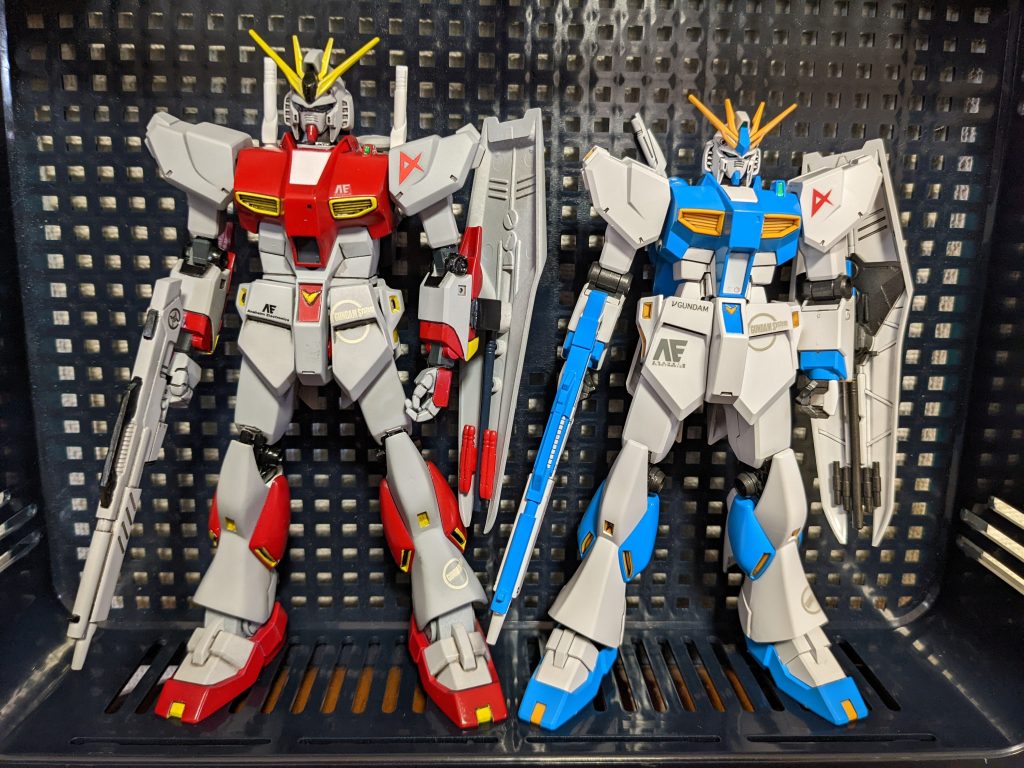 毛細血管がいっぱい詰まってる所(関西人しか分からんか…。)と股関節と足首をイジってるのでEGよりノッポになりました。足首が間延びしちゃって不自然ですな。